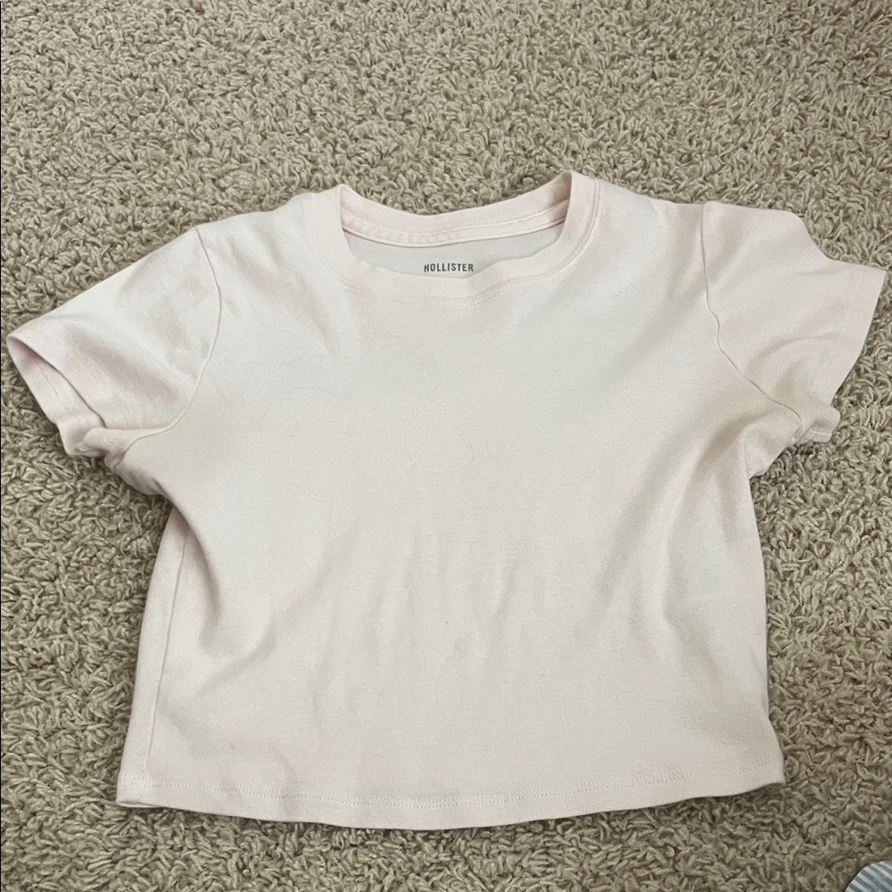 Hollister Women’s pink baby tee